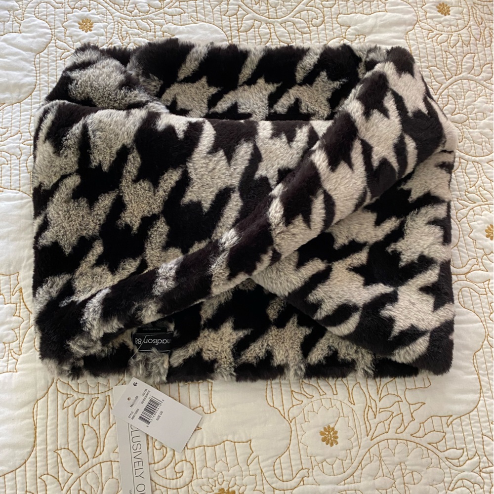 Warm & Fluffy infinity scarf